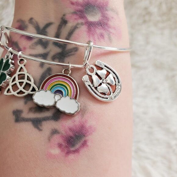 *Host Pick* Silver Adjustable Women's St Patrick's Day Bracelet - Picture 4 of 12